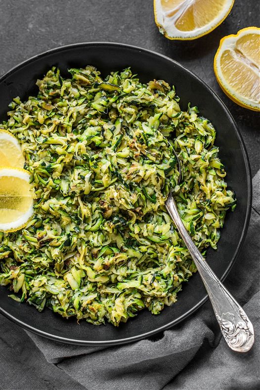 Sautéed Zucchini with Garlic and Lemon
