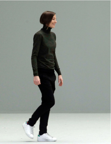 What Do Phoebe Philo and Victoria Beckham Have In Common? These Legendary Sneakers