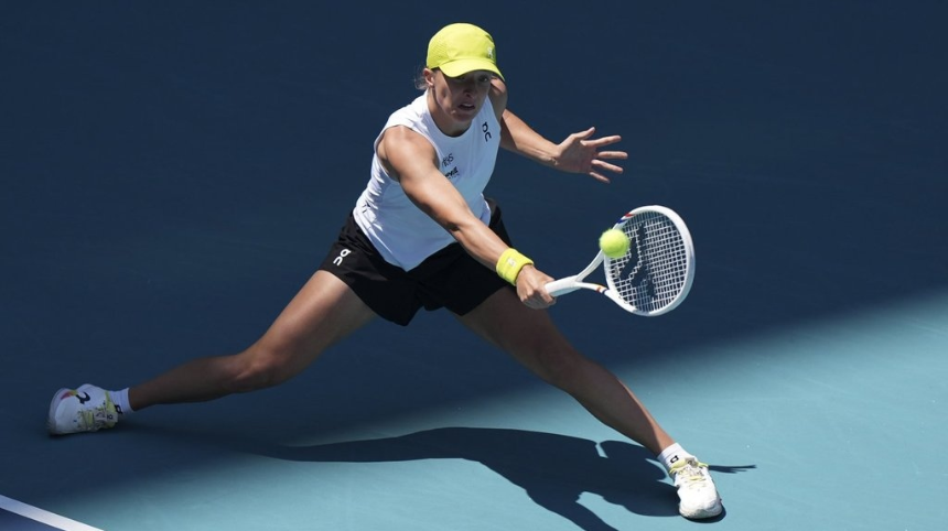 Swiatek, Raducanu pull out of Billie Jean King Cup qualifiers